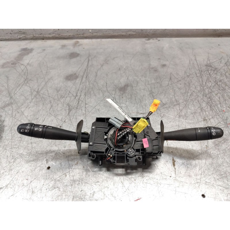 Recambio de mando multifuncion para renault clio ii fase ii (b/cb0) authentique referencia OEM IAM 8200204068  
