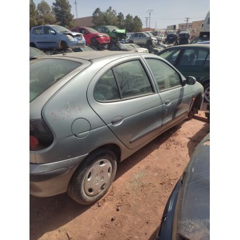 renault megane i fase 2 berlina (ba0) del año 1998