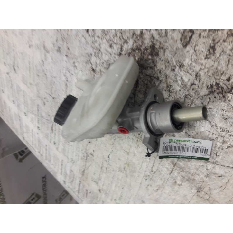 Recambio de bomba freno para peugeot partner (s2) combi plus referencia OEM IAM 21028799 - Blanco 2