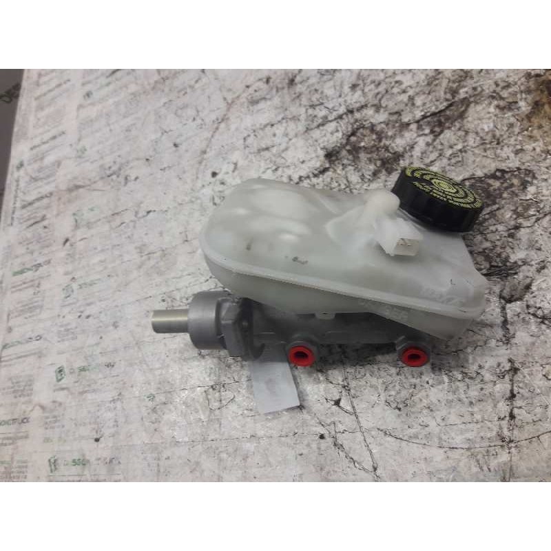 Recambio de bomba freno para peugeot partner (s2) combi plus referencia OEM IAM 21028799 - Blanco 3