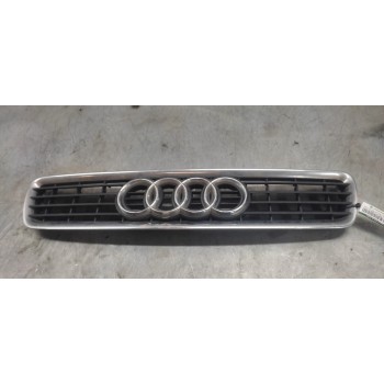 Recambio de rejilla delantera central para audi a4 berlina (b5) 1.9 tdi referencia OEM IAM   