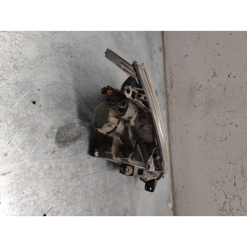 Recambio de faro izquierdo para ford fiesta (cbk) ambiente referencia OEM IAM - Blanco 2