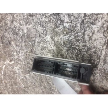 Recambio de centralita airbag para kia carens 2.0 crdi ex monovolumen referencia OEM IAM 0K2FE677F0  