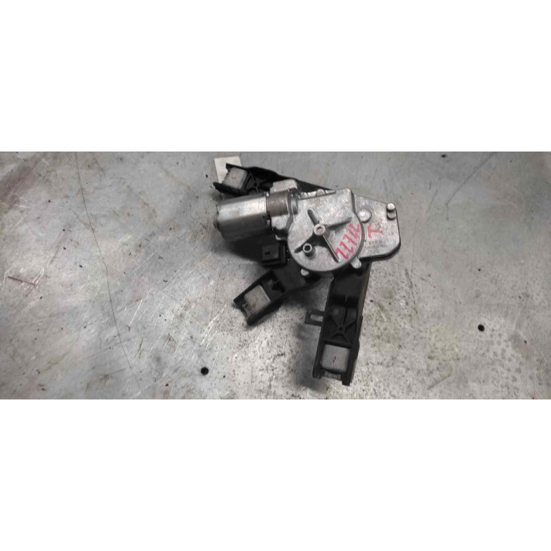 Recambio de motor limpia trasero para peugeot 308 active referencia OEM IAM 9819523180 0390205010 3 PINS - Blanco 2