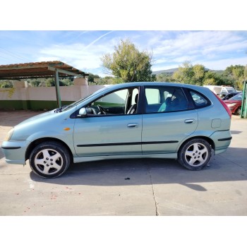 nissan almera tino (v10m) del año 2001
