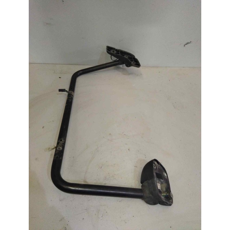 Recambio de brazo retrovisor izquierdo para mercedes-benz axor 2-ejes 18 ton 2004 referencia OEM IAM - Blanco 2