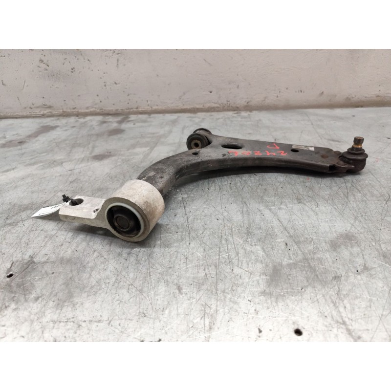 Recambio de brazo suspension inferior delantero derecho para ford fiesta (cbk) ambiente referencia OEM IAM - Blanco 3