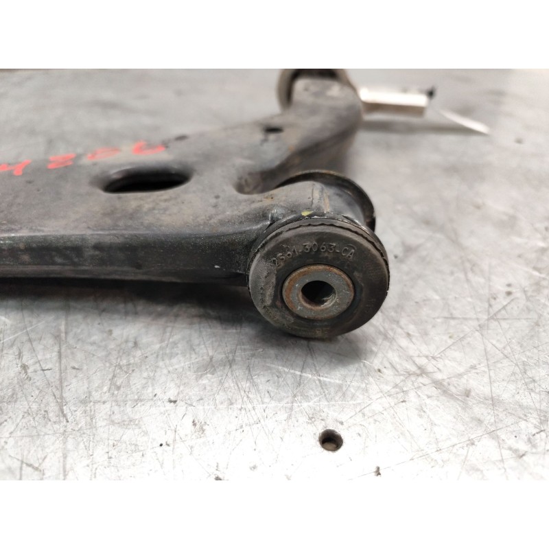Recambio de brazo suspension inferior delantero derecho para ford fiesta (cbk) ambiente referencia OEM IAM - Blanco 4