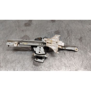 Recambio de elevalunas trasero derecho para ford mondeo iii turnier (bwy) 2.0 tdci referencia OEM IAM 0130821772  