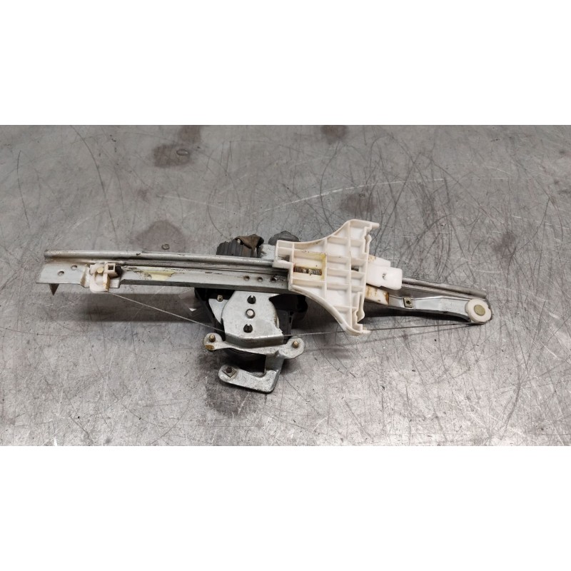 Recambio de elevalunas trasero derecho para ford mondeo iii turnier (bwy) 2.0 tdci referencia OEM IAM 0130821772 - Azul 2