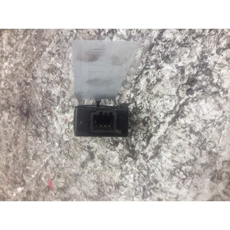 Recambio de boton regulacion de faros para kia carens 2.0 crdi ex monovolumen referencia OEM IAM 751U000B0 5 PINS - Gris 2