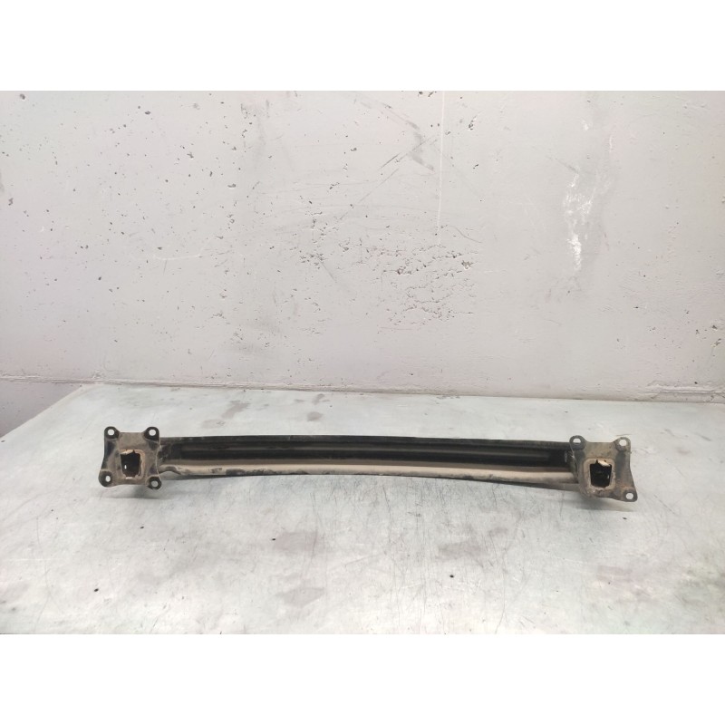 Recambio de refuerzo paragolpes trasero para seat leon (1p1) 1.9 tdi referencia OEM IAM - Negro 2
