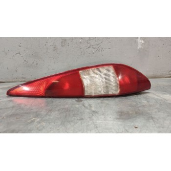 Recambio de piloto trasero derecho para ford mondeo iii turnier (bwy) 2.0 tdci referencia OEM IAM   