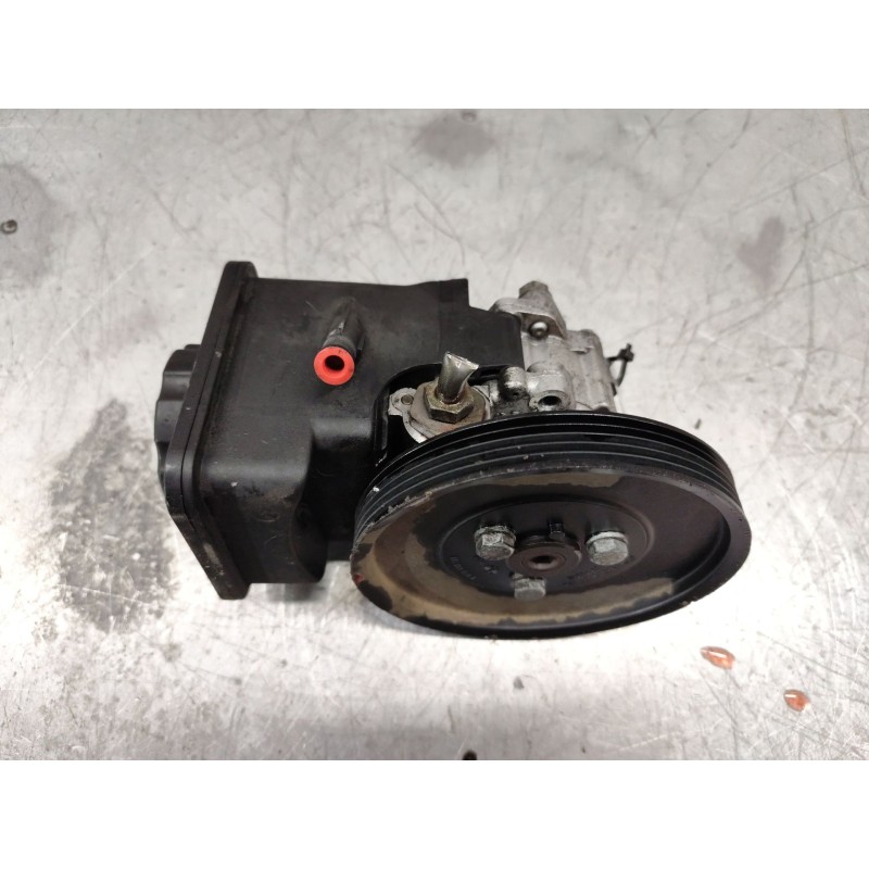Recambio de bomba direccion para bmw serie 3 berlina (e46) 320d referencia OEM IAM - Blanco 4