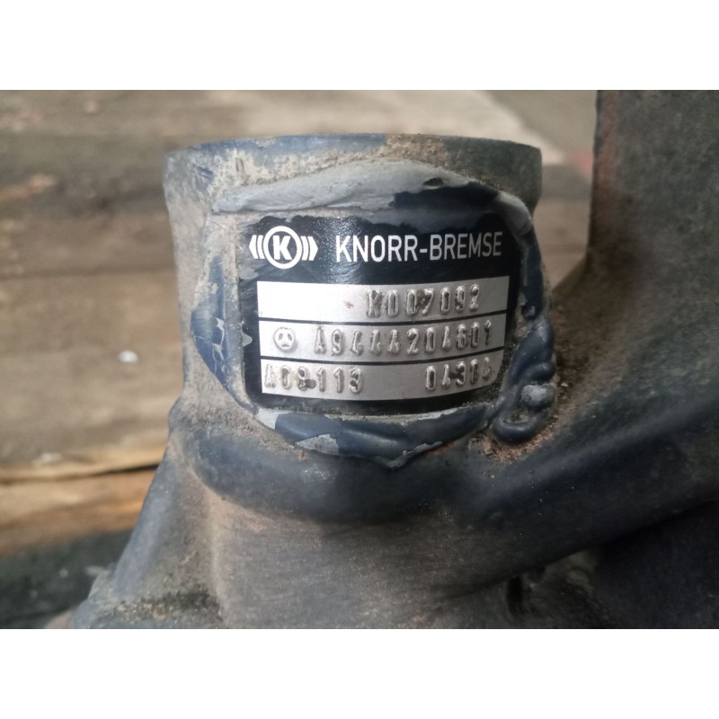Recambio de pinza freno delantera derecha para mercedes-benz axor 3-ejes 25/26t 2004  6.4 diesel (om 906 la) referencia OEM IAM - Blanco 3