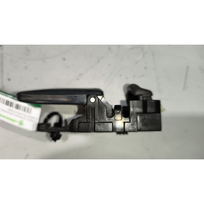 Recambio de maneta interior delantera derecha para nissan trucks atleon tk160.95 referencia OEM IAM 806700X000 8067090J00 - Blanco 2
