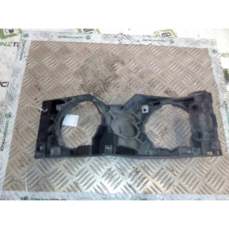 Recambio de soporte faro izquierdo para scania serie p/g/r (l-clase) fsa r620 (4x2) largo cr 19 a referencia OEM IAM 1786694 SOP - Blanco 3