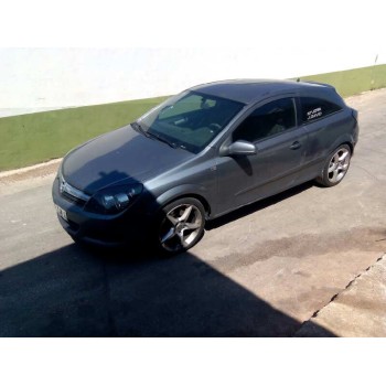 opel astra gtc del año 2005