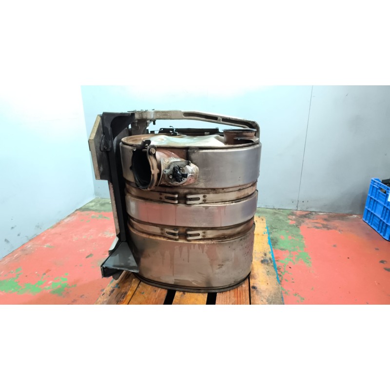 Recambio de catalizador para renault magnum ab diesel referencia OEM IAM 7420920706  