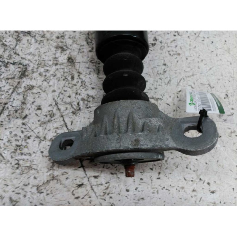 Recambio de amortiguador trasero izquierdo para peugeot 308 confort referencia OEM IAM 3
