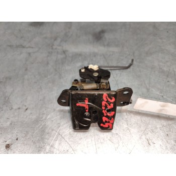 CERRADURA MALETERO / PORTON 