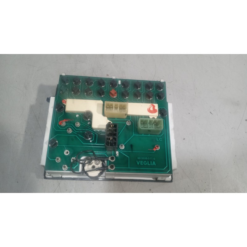 Recambio de cuadro instrumentos para iveco daily caja abierta / volquete 30-10 classic, caja abierta referencia OEM IAM 4845272 3
