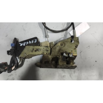 Recambio de cerradura puerta delantera derecha para renault magnum ab diesel referencia OEM IAM 7482280160  