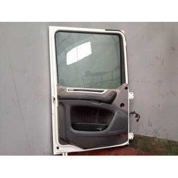 Recambio de puerta delantera izquierda para daf serie xf euro 6 12.9 diesel referencia OEM IAM   