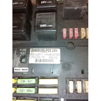 Recambio de caja reles / fusibles para volvo fh xxx fg 4x2 low largo globetrotter (lhh2, l2h2) referencia OEM IAM 20568055  