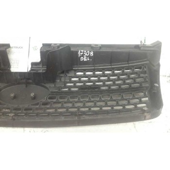 Recambio de rejilla delantera central para hyundai matrix (fc) 1.6 gls edition-plus referencia OEM IAM 8656117400  