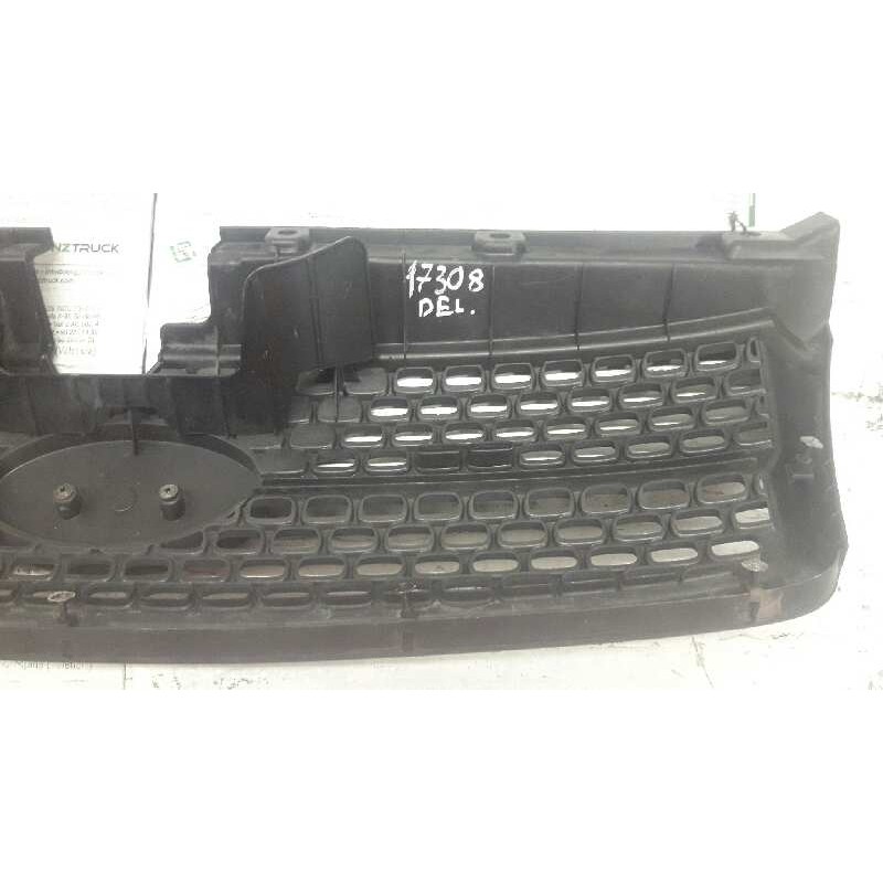 Recambio de rejilla delantera central para hyundai matrix (fc) 1.6 gls edition-plus referencia OEM IAM 8656117400 4