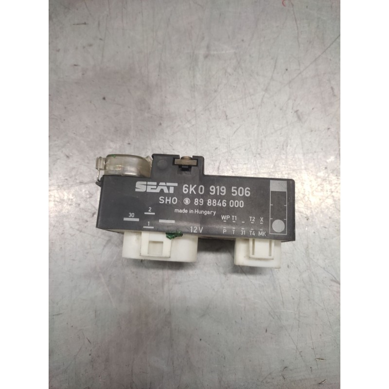 Recambio de rele electroventiladores para seat ibiza ii (6k1) 1.4 i 16v referencia OEM IAM 6K0919506  