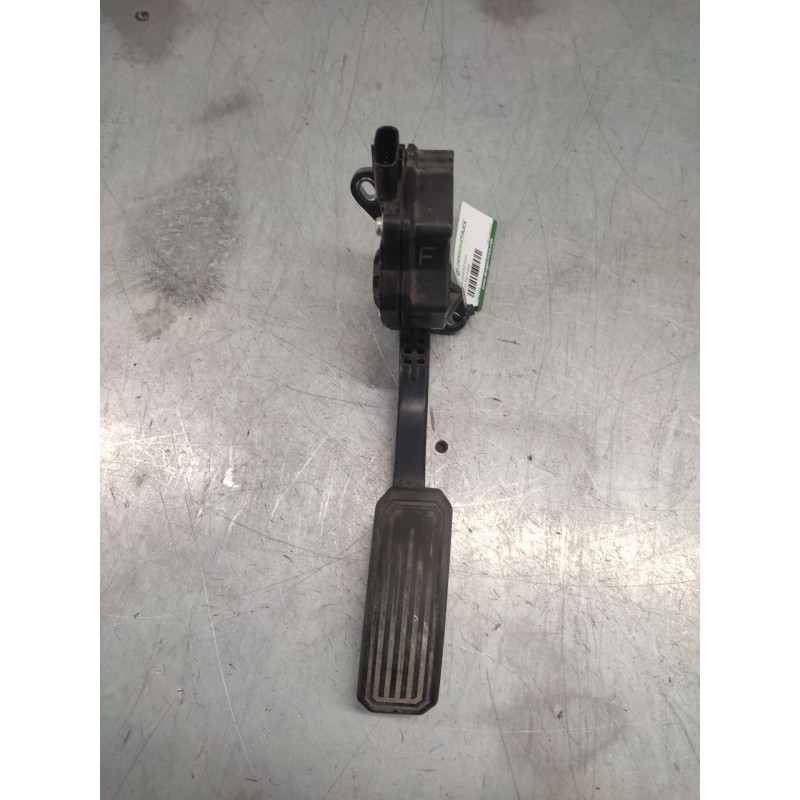 Recambio de potenciometro pedal para toyota rav 4 (a3) luna referencia OEM IAM 7811042010  6 PINS