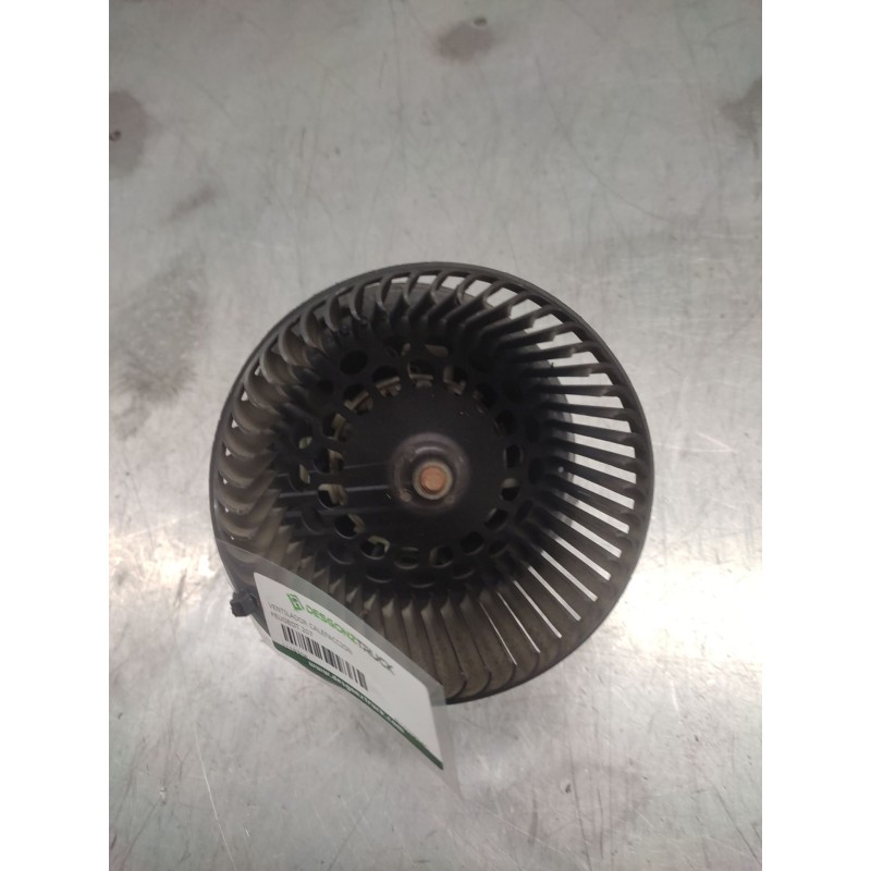 Recambio de ventilador calefaccion para peugeot 207 sport referencia OEM IAM N102994D  