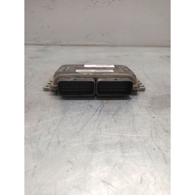 Recambio de centralita motor uce para renault clio ii fase ii (b/cb0) 1.2 referencia OEM IAM 8200162378 - Blanco 2