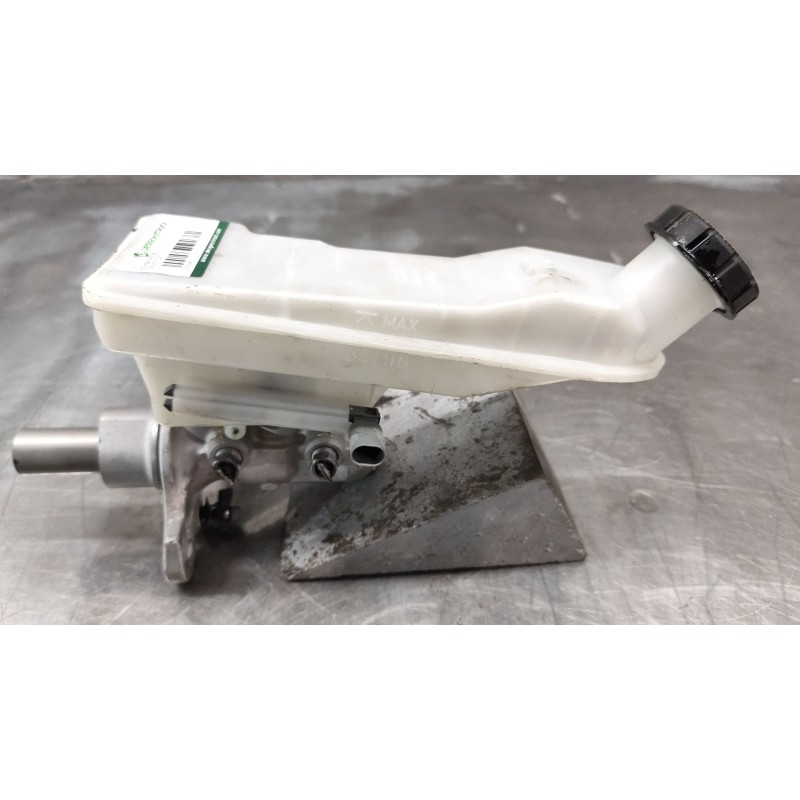 Recambio de bomba freno para infiniti q30 1.5 d referencia OEM IAM   