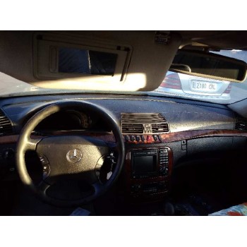 mercedes-benz clase s (w220) berlina del año 2002