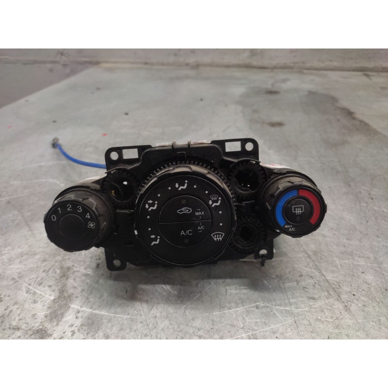Recambio de mando calefaccion / aire acondicionado para ford fiesta vi (cb1, ccn) 1.25 referencia OEM IAM 8A6118549 - Blanco 4