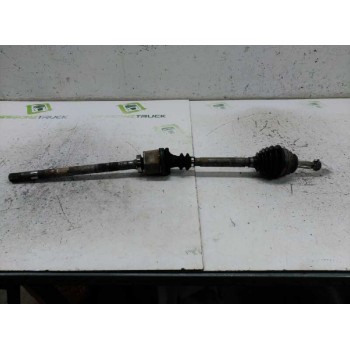 Recambio de transmision delantera derecha para renault safrane (b54) 2.2i referencia OEM IAM 7701352001  