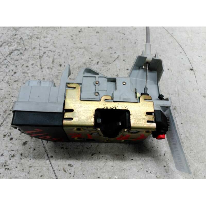 Recambio de cerradura puerta trasera izquierda para peugeot 307 (s1) xs referencia OEM IAM 3