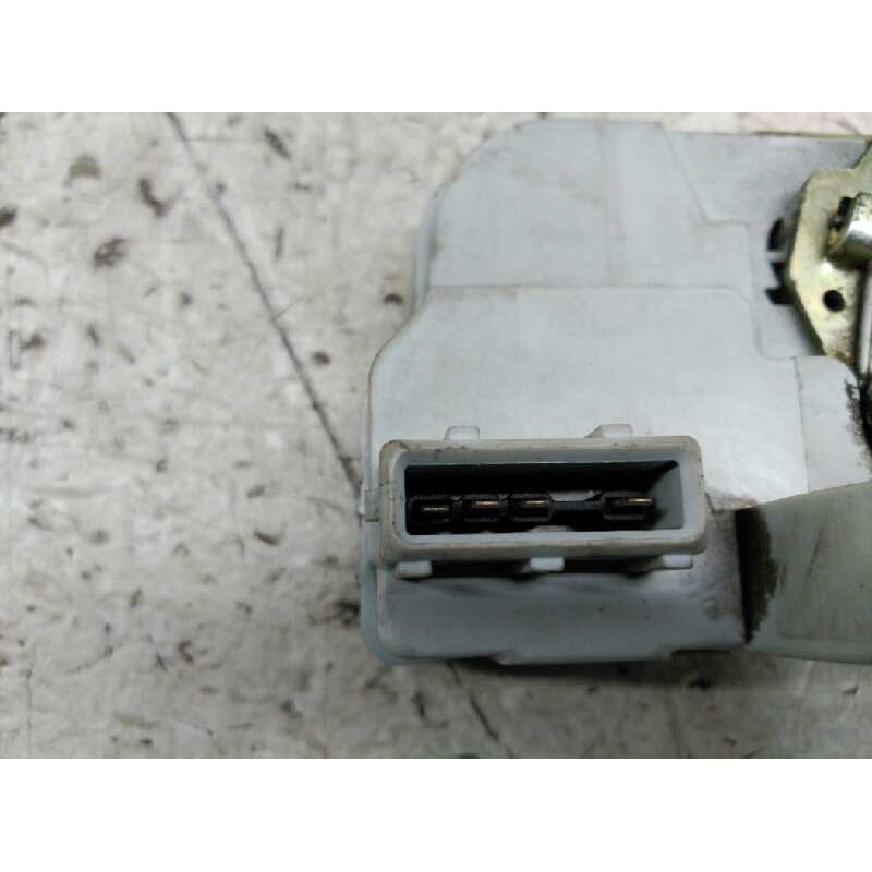 Recambio de cerradura puerta trasera izquierda para peugeot 307 (s1) xs referencia OEM IAM 4