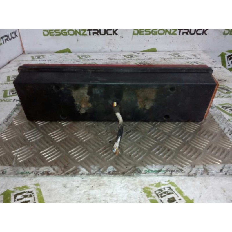Recambio de piloto trasero izquierdo para . no identificado referencia OEM IAM  PILOTO UNIVERSAL CAMION 2