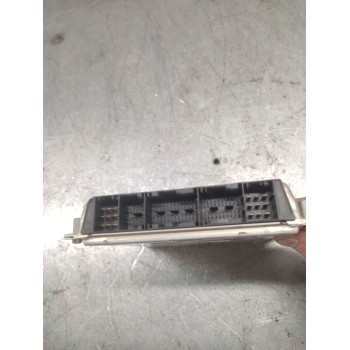 Recambio de centralita motor uce para land rover freelander (ln) e targa referencia OEM IAM 0281010300  7788053