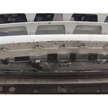 Recambio de paragolpes delantero para renault clio ii fase ii (b/cb0) 1.2 referencia OEM IAM   