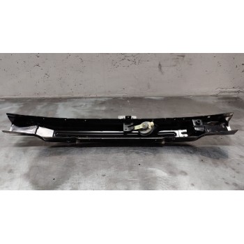 Recambio de refuerzo paragolpes delantero para citroën xsara berlina 1.6i 16v premier referencia OEM IAM   