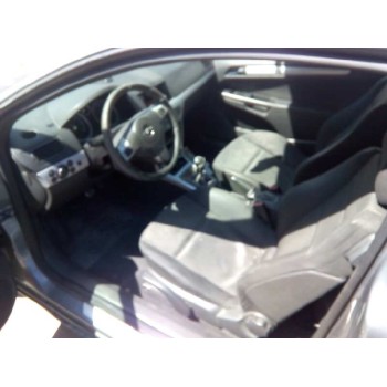 opel astra gtc del año 2005