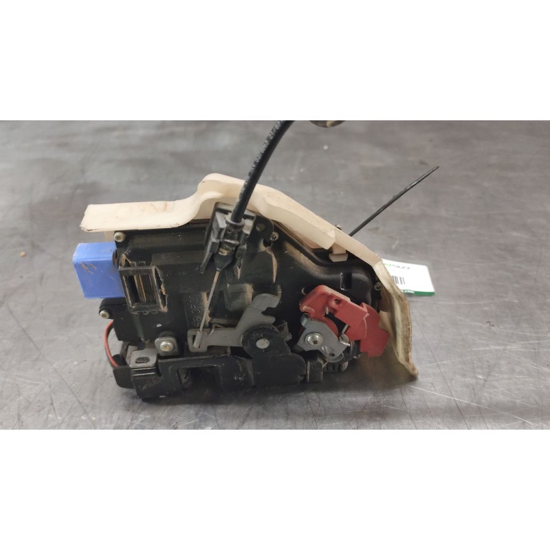 Recambio de cerradura puerta delantera derecha para volkswagen golf v (1k1) 1.9 tdi referencia OEM IAM   