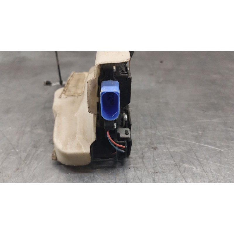 Recambio de cerradura puerta delantera derecha para volkswagen golf v (1k1) 1.9 tdi referencia OEM IAM - Negro 3