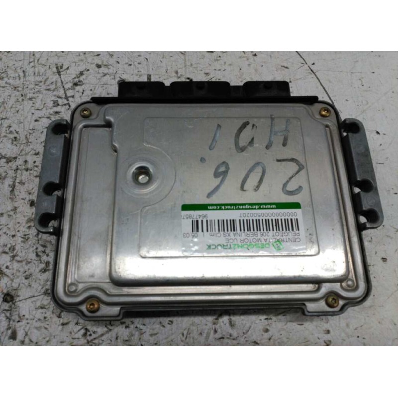 Recambio de centralita motor uce para peugeot 206 berlina xs clim referencia OEM IAM 9647785780 0281010707 4