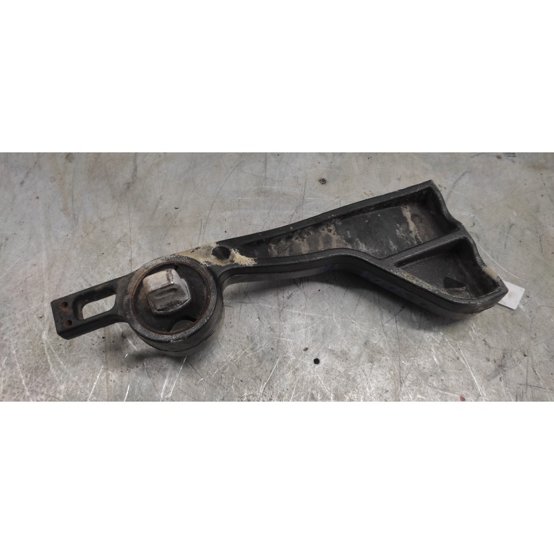 Recambio de soporte para mercedes-benz vito kasten (639) 2.1 cdi referencia OEM IAM A6393530595 GRUPO TRASERO - Blanco 3